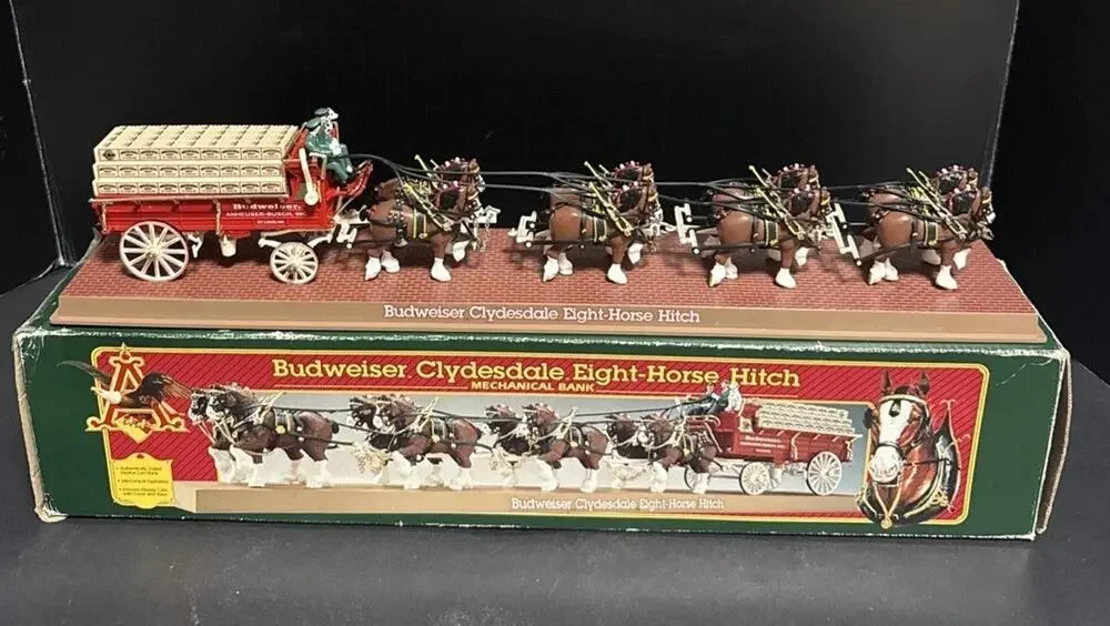 Ertl Collectibles Budweiser Clydesdale Eight Horse Hitch Mechanical Bank 1995